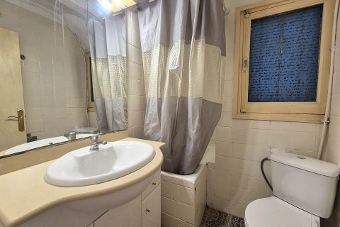 Huoneisto myytävänä Alicante, Espanja, 1 makuuhuone, 75 m2 No. 193304 - kuva 19