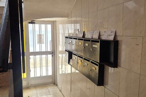 Huoneisto myytävänä Alicante, Espanja, 1 makuuhuone, 75 m2 No. 193304 - kuva 23