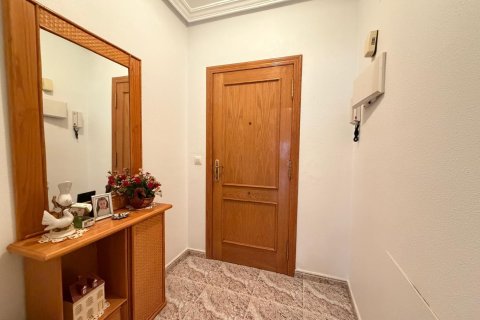 Dzīvoklis pārdošanā Torrevieja, Alicante, Spānijā 2 istabas, 85 m2 Nr. 193305 - attēls 5