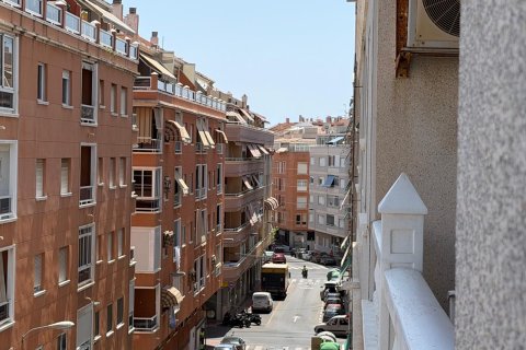 Dzīvoklis pārdošanā Torrevieja, Alicante, Spānijā 2 istabas, 85 m2 Nr. 193305 - attēls 28