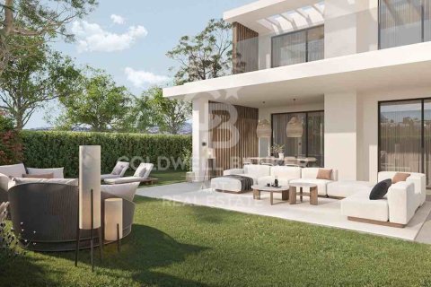 Kattohuoneisto myytävänä Estepona, Malaga, Espanja, 3 makuuhuonetta, 255 m2 No. 160018 - kuva 4