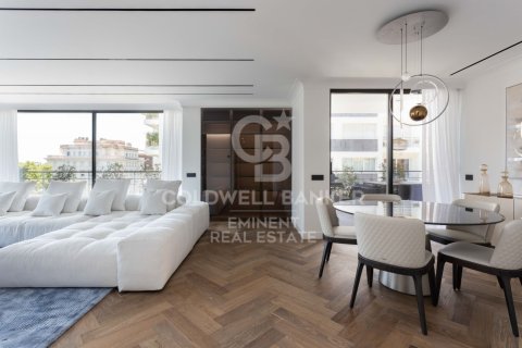 Apartamento en venta en Barcelona, España 4 dormitorios, 289 m2 No. 160247 - foto 3