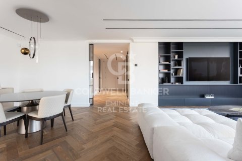 Apartamento en venta en Barcelona, España 4 dormitorios, 289 m2 No. 160247 - foto 5