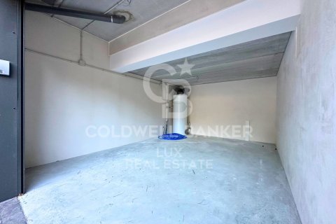 Villa till salu i Llanca, Girona, Spanien 5 sovrum, 289 kvm. Nr. 160245 - foto 17