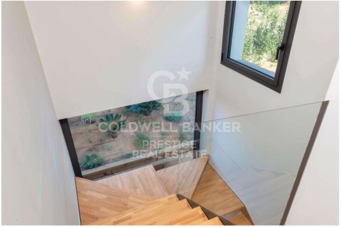 Продажа таухауса в Санта-Кристина-д'Аро, Герона, Испания 4 спальни, 209м2 №160248 - фото 20