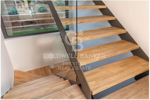 Kaupunkipientalo myytävänä Santa Cristina d'Aro, Girona, Espanja, 4 makuuhuonetta, 209 m2 No. 160248 - kuva 17