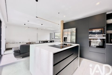 Casa in vendita a Sant Pere de Ribes, Barcelona, Spagna 4 camere da letto, 328 mq. N° 172842 - foto 17
