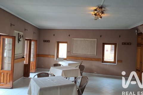 Komerciāls īpašums pārdošanā Manzanares el Real, Madrid, Spānijā 370 m2 Nr. 172847 - attēls 12