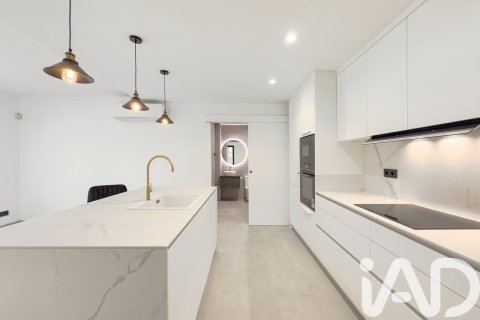 Huoneisto myytävänä Vilanova i la Geltru, Barcelona, Espanja, 2 makuuhuonetta, 80 m2 No. 173138 - kuva 8