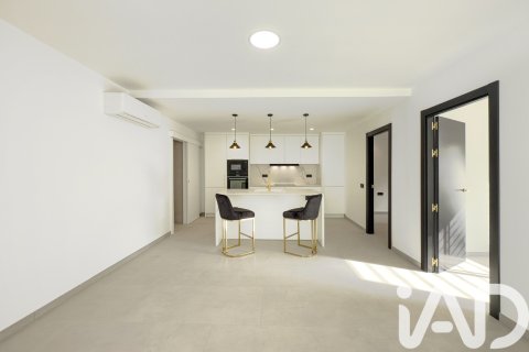 Huoneisto myytävänä Vilanova i la Geltru, Barcelona, Espanja, 2 makuuhuonetta, 80 m2 No. 173138 - kuva 11