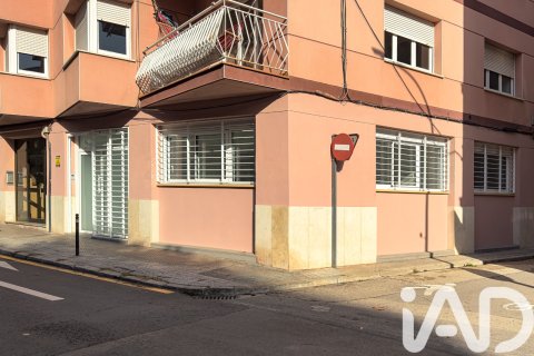 Huoneisto myytävänä Vilanova i la Geltru, Barcelona, Espanja, 2 makuuhuonetta, 80 m2 No. 173138 - kuva 28