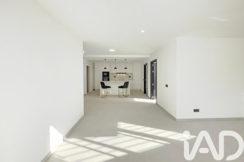 Huoneisto myytävänä Vilanova i la Geltru, Barcelona, Espanja, 2 makuuhuonetta, 80 m2 No. 173138 - kuva 12
