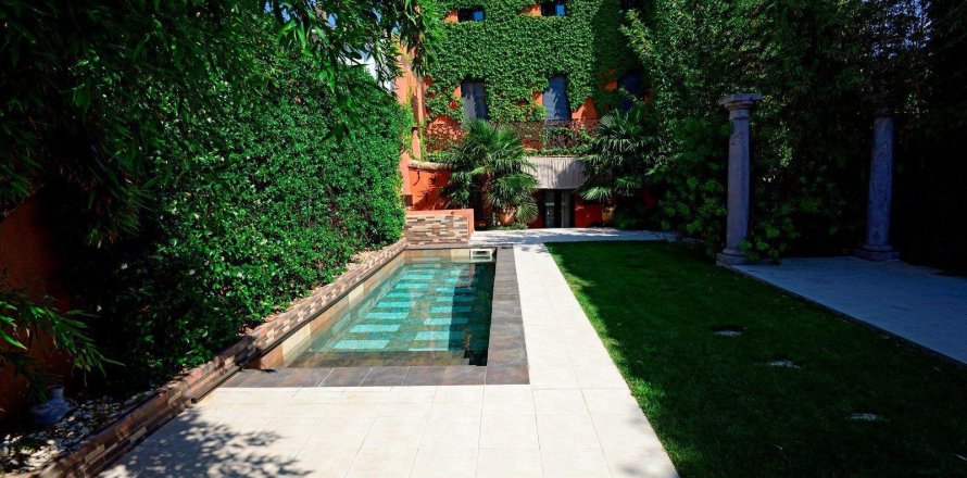 Сasa en Palafrugell, Gerona, España 5 dormitorios, No. 141154