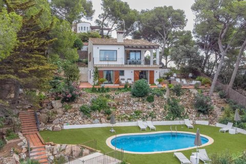 Hus till salu i Llafranc, Girona, Spanien 4 sovrum, Nr. 141151 - foto 4