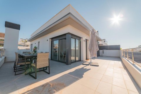 Apartamento en venta en Sitges, Barcelona, España 2 dormitorios, No. 141157 - foto 1