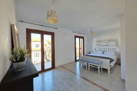 Villa för uthyrning i Santa Eugenia, Mallorca, Spanien 3 sovrum, 175 kvm. Nr. 144325 - foto 12