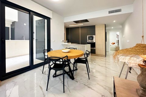 Apartament Torrevieja, Alicante, Hiszpania 2 sypialnie, 86 mkw. nr 115450 – zdjęcie 14