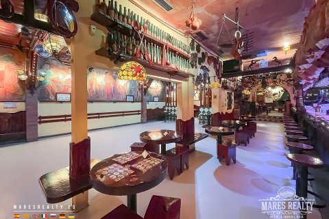 Commercial property for sale Calella, Barcelona, Spain 4 rooms, 800 sq.m. No. 97895 - photo 5