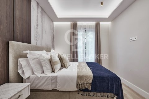 Huoneisto myytävänä Madrid, Espanja, 2 makuuhuonetta, 91 m2 No. 156792 - kuva 8