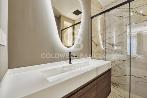 Huoneisto myytävänä Madrid, Espanja, 2 makuuhuonetta, 91 m2 No. 156792 - kuva 10