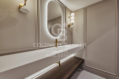 Apartament w Madrid, Hiszpania 2 sypialnie, 105 mkw. nr 156793 – zdjęcie 19