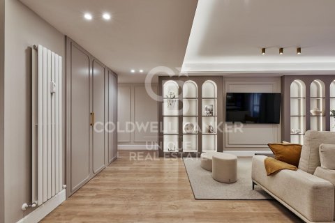 Apartament w Madrid, Hiszpania 2 sypialnie, 105 mkw. nr 156793 – zdjęcie 7