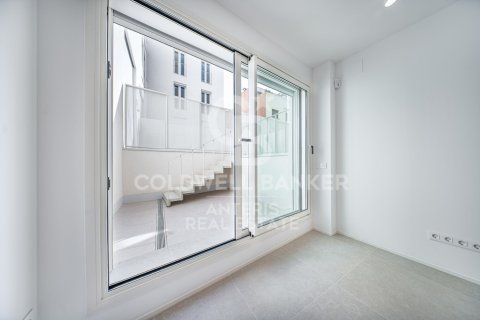 Tvåvåningslägenhet till salu i L'Hospitalet de Llobregat, Barcelona, Spanien 2 sovrum, 116 kvm. Nr. 156787 - foto 5