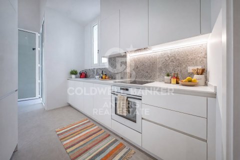 Tvåvåningslägenhet till salu i L'Hospitalet de Llobregat, Barcelona, Spanien 2 sovrum, 116 kvm. Nr. 156787 - foto 15