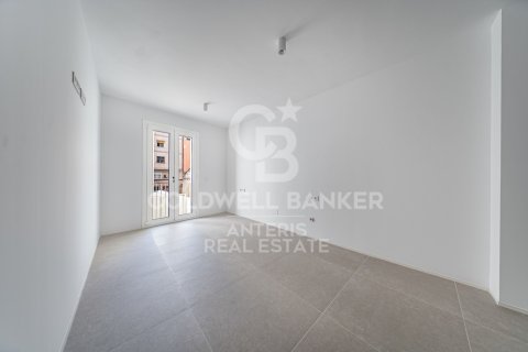 Tvåvåningslägenhet till salu i L'Hospitalet de Llobregat, Barcelona, Spanien 2 sovrum, 116 kvm. Nr. 156787 - foto 11