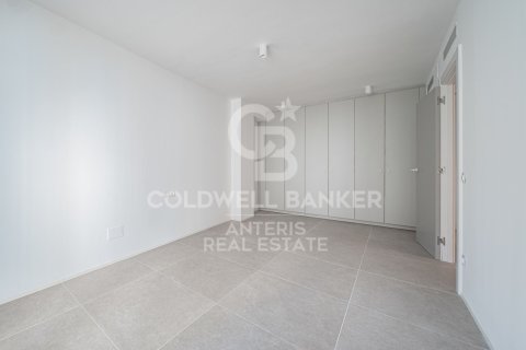 Paritalo myytävänä L'Hospitalet de Llobregat, Barcelona, Espanja, 2 makuuhuonetta, 116 m2 No. 156787 - kuva 7