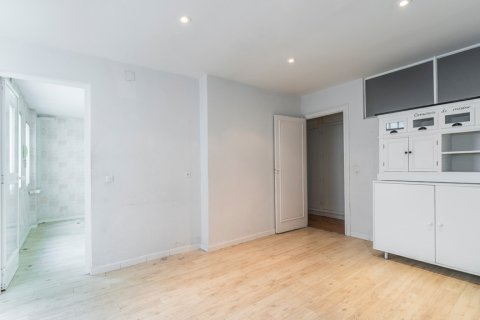 Huoneisto myytävänä Madrid, Espanja, 6 makuuhuonetta, 352 m2 No. 164277 - kuva 15