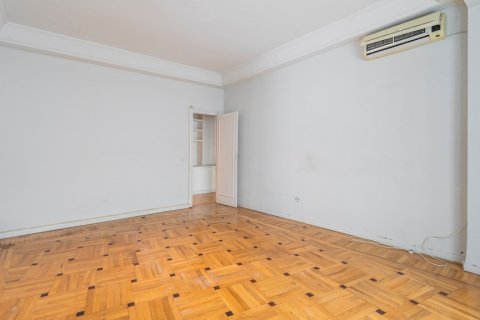 Huoneisto myytävänä Madrid, Espanja, 6 makuuhuonetta, 352 m2 No. 164277 - kuva 29