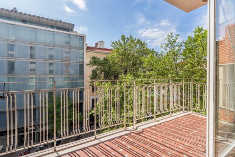 Huoneisto myytävänä Madrid, Espanja, 6 makuuhuonetta, 352 m2 No. 164277 - kuva 4