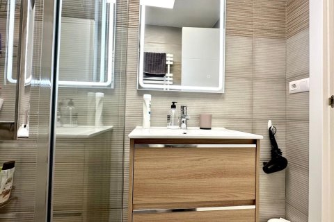 Bungalow in vendita a Torrevieja, Alicante, Spagna 2 camere da letto, 86 mq. N° 155631 - foto 17