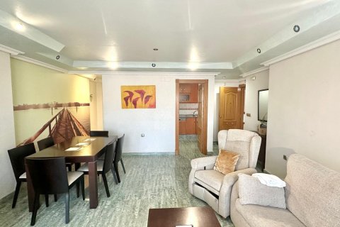 Apartment in Torrevieja, Alicante, Spain 2 bedrooms, 98 sq.m. No. 155632