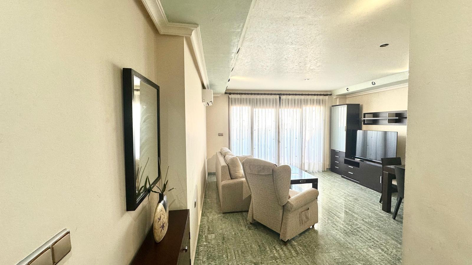 Apartment à Torrevieja, Alicante, Espagne 2 chambres, 98 m2 No. 155632