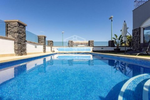 Willa w Puerto de la Cruz, Tenerife, Hiszpania 7 sypialni, 820 mkw. nr 181943 – zdjęcie 4