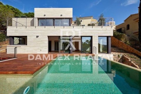 Willa w Lloret de Mar, Girona, Hiszpania 4 sypialnie, 362 mkw. nr 176814