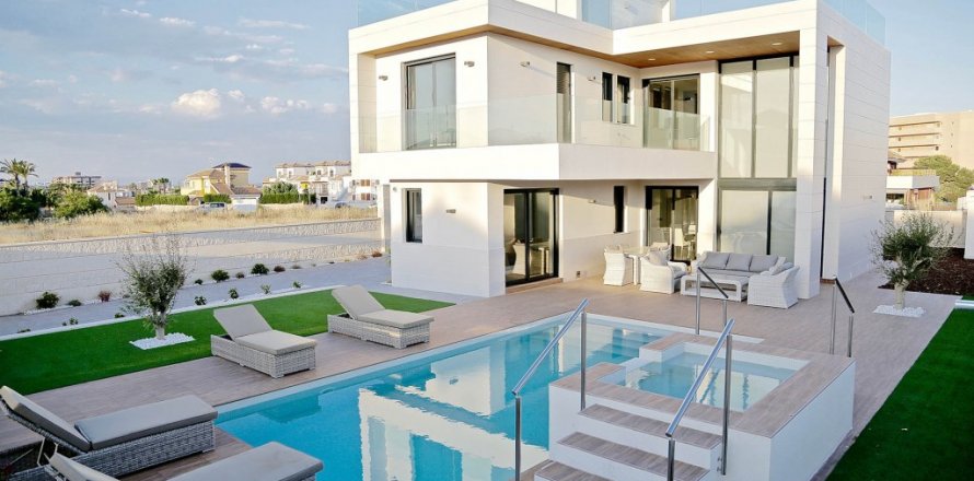 Villa Dehesa De Campoamor, Alicante, Spanien 3 Schlafzimmer, 190 m2 Nr. 113661