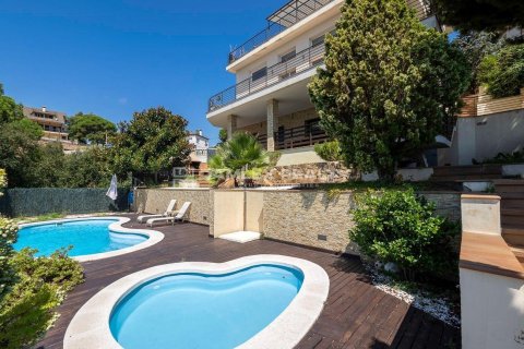 House for sale in Lloret de Mar, Girona, Spain 5 bedrooms, 508 sq.m. No. 177014 - photo 21
