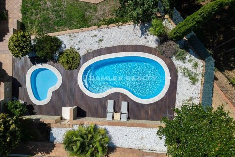 House for sale in Lloret de Mar, Girona, Spain 5 bedrooms, 508 sq.m. No. 177014 - photo 8