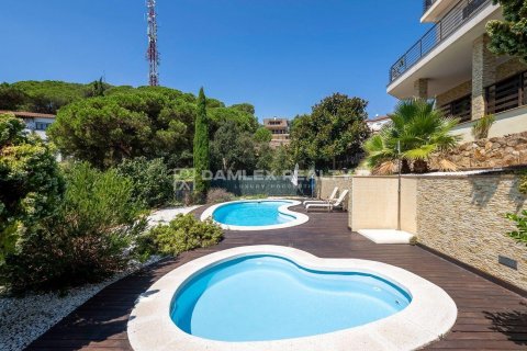House for sale in Lloret de Mar, Girona, Spain 5 bedrooms, 508 sq.m. No. 177014 - photo 22
