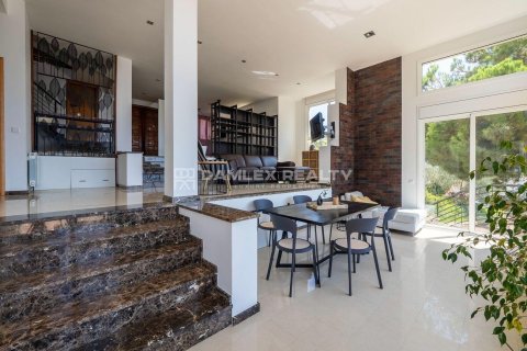 House for sale in Lloret de Mar, Girona, Spain 5 bedrooms, 508 sq.m. No. 177014 - photo 25