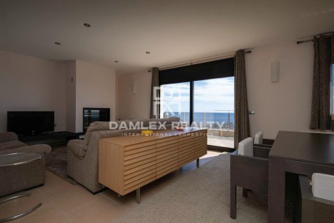 Villa for sale in Platja D'aro, Girona, Spain 4 bedrooms, 443 sq.m. No. 177019 - photo 19