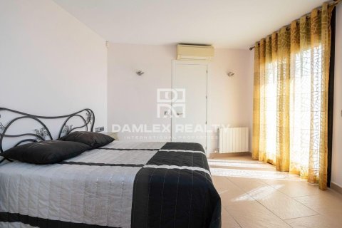 Villa for sale in Platja D'aro, Girona, Spain 4 bedrooms, 443 sq.m. No. 177019 - photo 5