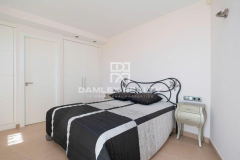Villa for sale in Platja D'aro, Girona, Spain 4 bedrooms, 443 sq.m. No. 177019 - photo 4