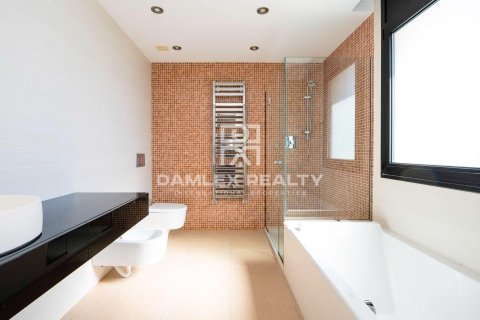 Villa for sale in Platja D'aro, Girona, Spain 4 bedrooms, 443 sq.m. No. 177019 - photo 11