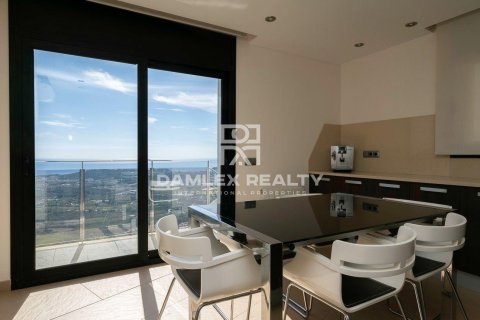 Villa for sale in Platja D'aro, Girona, Spain 4 bedrooms, 443 sq.m. No. 177019 - photo 25