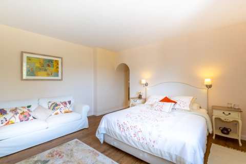 Huvila myytävänä Santa Ponsa, Mallorca, Espanja, 4 makuuhuonetta, 300 m2 No. 177573 - kuva 27