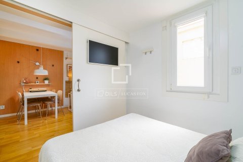 Penthauss pārdošanā Barcelona, Spānijā 1 istaba, 45 m2 Nr. 168936 - attēls 17